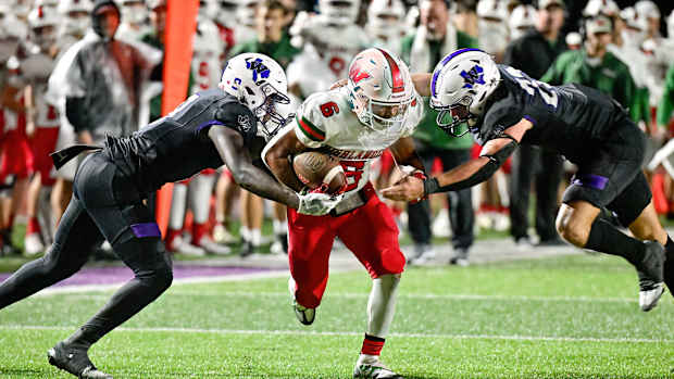 The Woodlands Willis Texas football 102822 Rob August 37